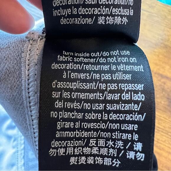 Victoria's Secret PINK Black Red White Floral Bra Racerback XS Bralette - Picture 6 of 7